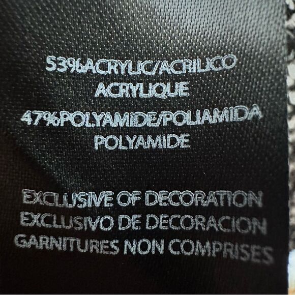 Bebe XS sweater - brand new with tags! - Picture 6 of 6